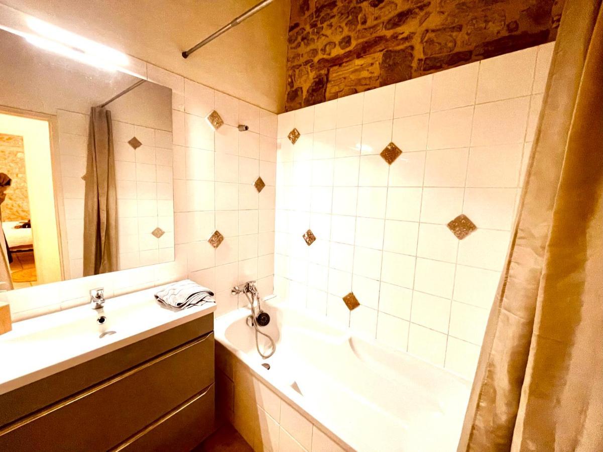 Le MOKA Charmant Appartement au coeur de ville Nîmes Extérieur photo